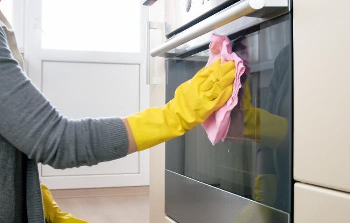 Oven Cleaning Service in Brisbane